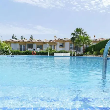 Fantastic Views, Large With 3 Pools, Minutes From Beach And Golf Mijas Costa Spain Apartment *