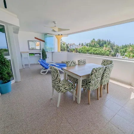 Apartment Fantastic Views, Large With 3 Pools, Minutes From Beach And Golf Mijas Costa Spain